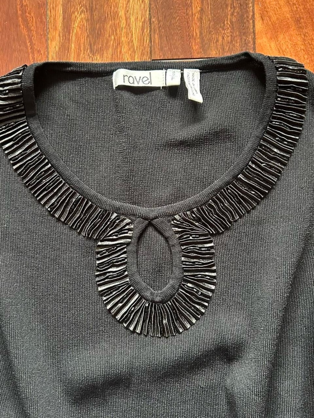 Ravel Beaded Keyhole Tank - Picture 4 of 5